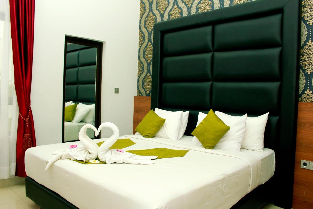The Baliview Luxury Villas & Resto Pekanbaru Buitenkant foto