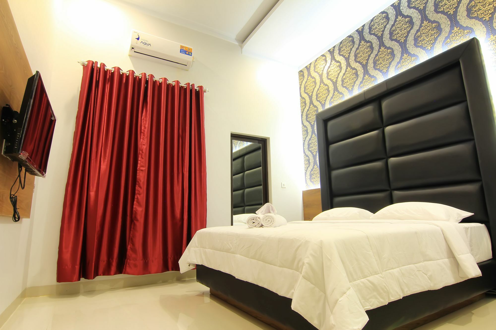 The Baliview Luxury Villas & Resto Pekanbaru Buitenkant foto