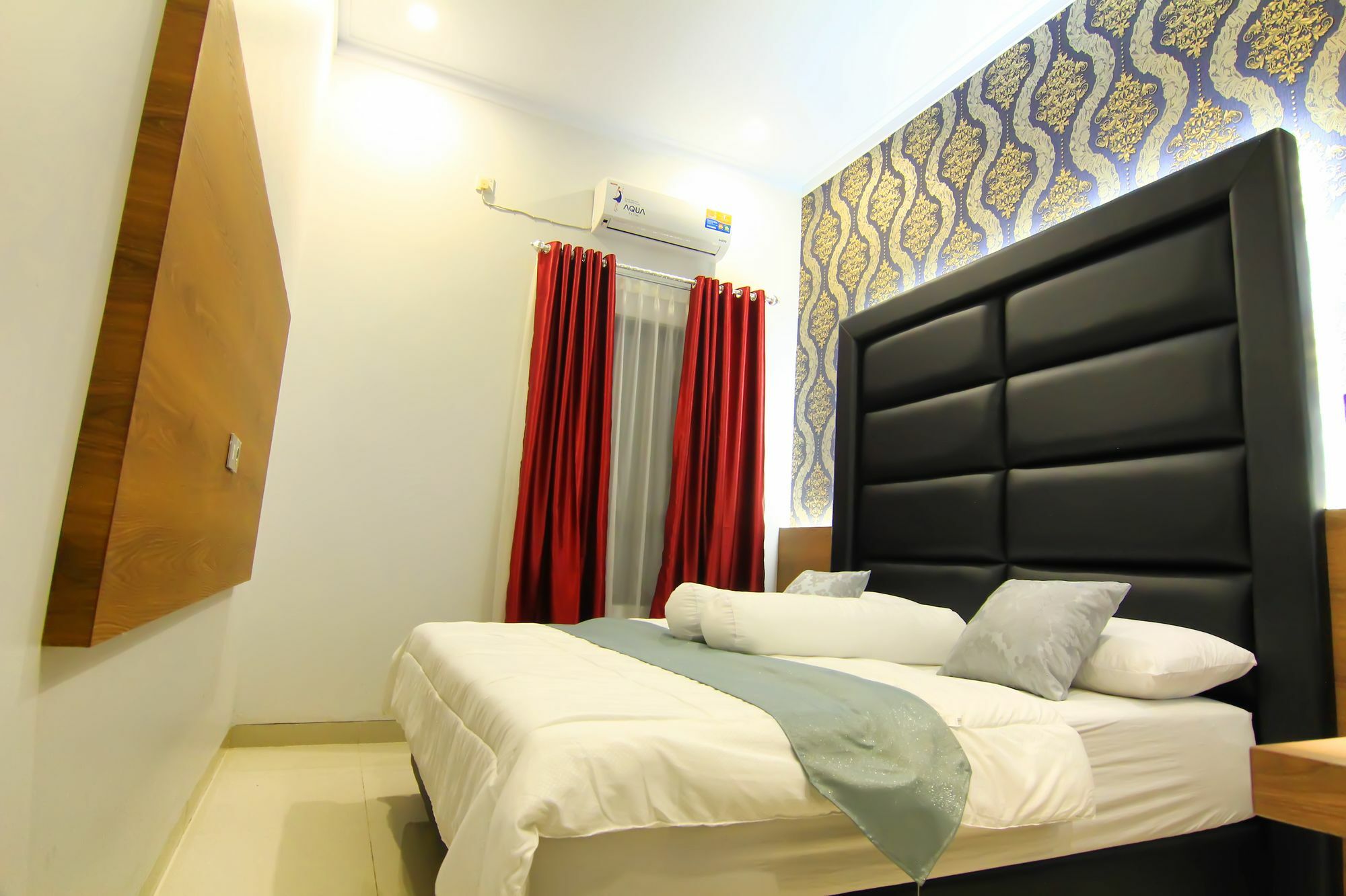 The Baliview Luxury Villas & Resto Pekanbaru Buitenkant foto