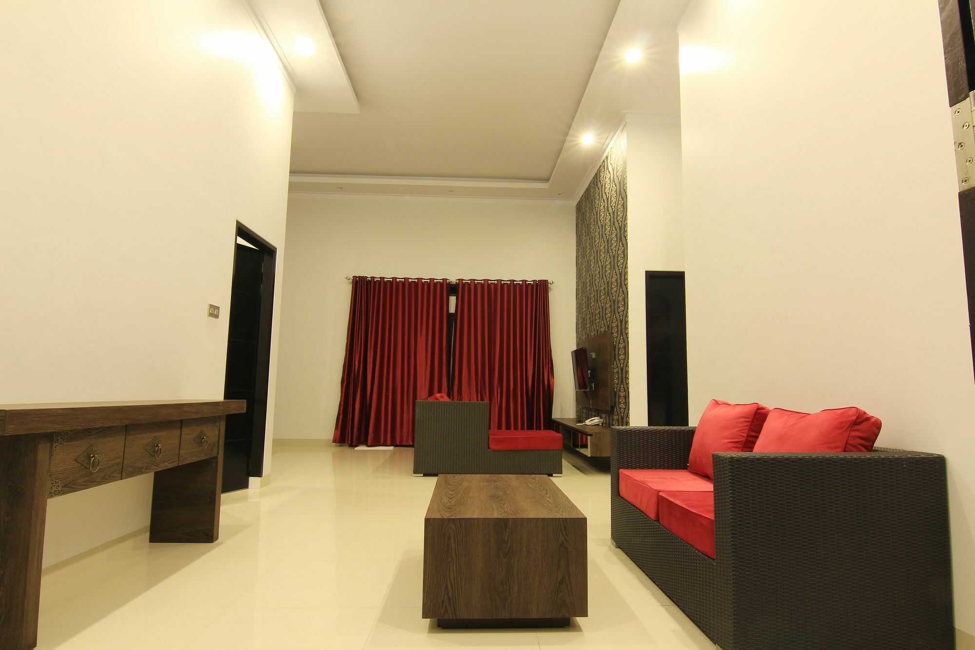 The Baliview Luxury Villas & Resto Pekanbaru Buitenkant foto