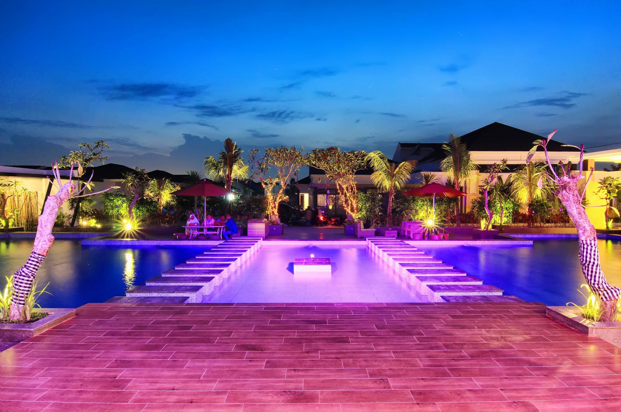 The Baliview Luxury Villas & Resto Pekanbaru Buitenkant foto